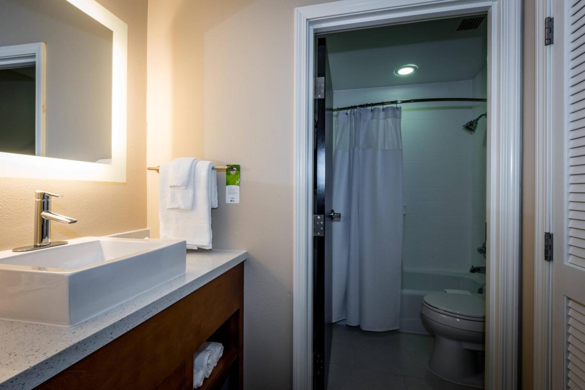 Springhill Suites By Marriott Denton Zewnętrze zdjęcie