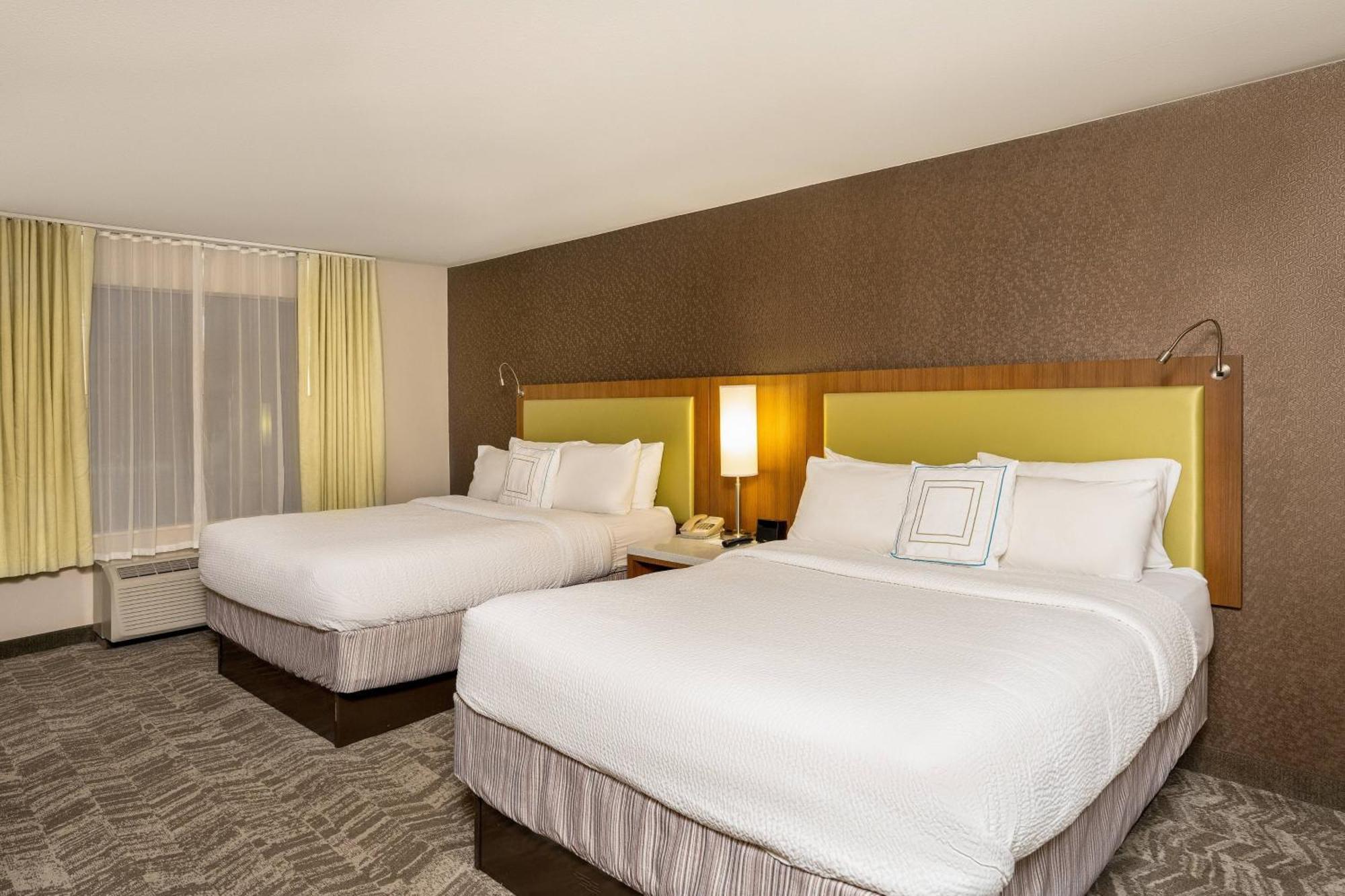 Springhill Suites By Marriott Denton Zewnętrze zdjęcie