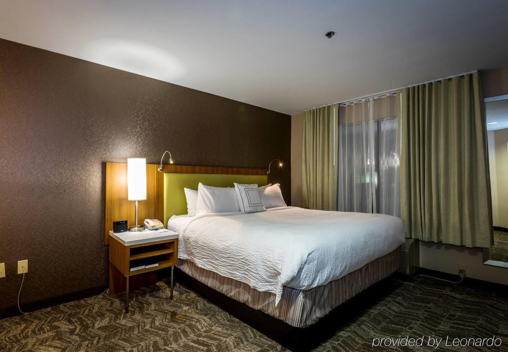 Springhill Suites By Marriott Denton Zewnętrze zdjęcie
