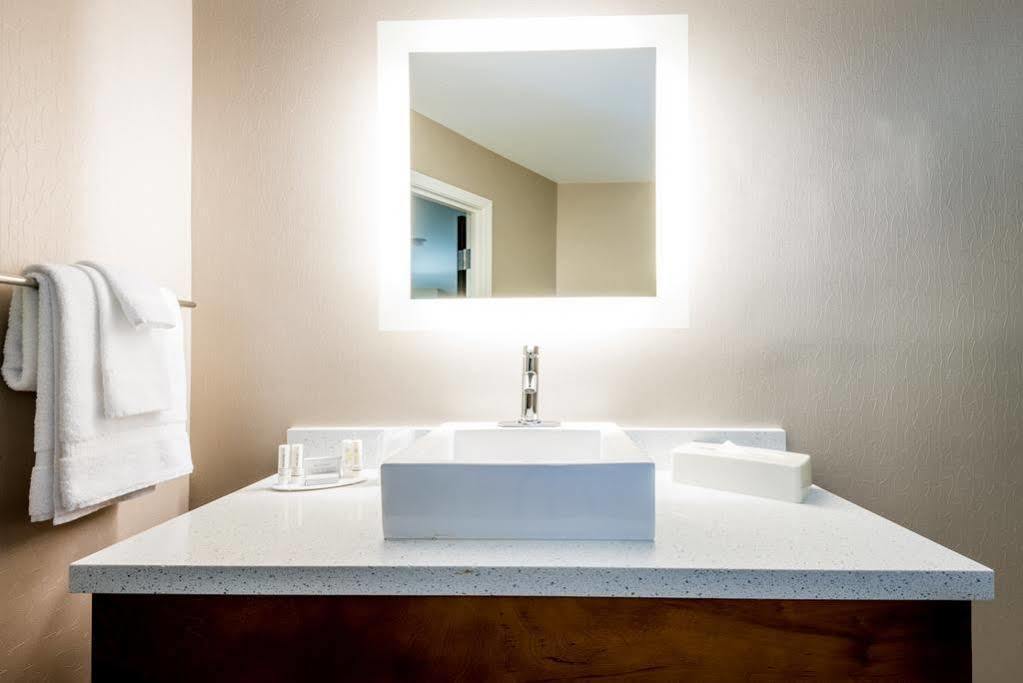 Springhill Suites By Marriott Denton Zewnętrze zdjęcie